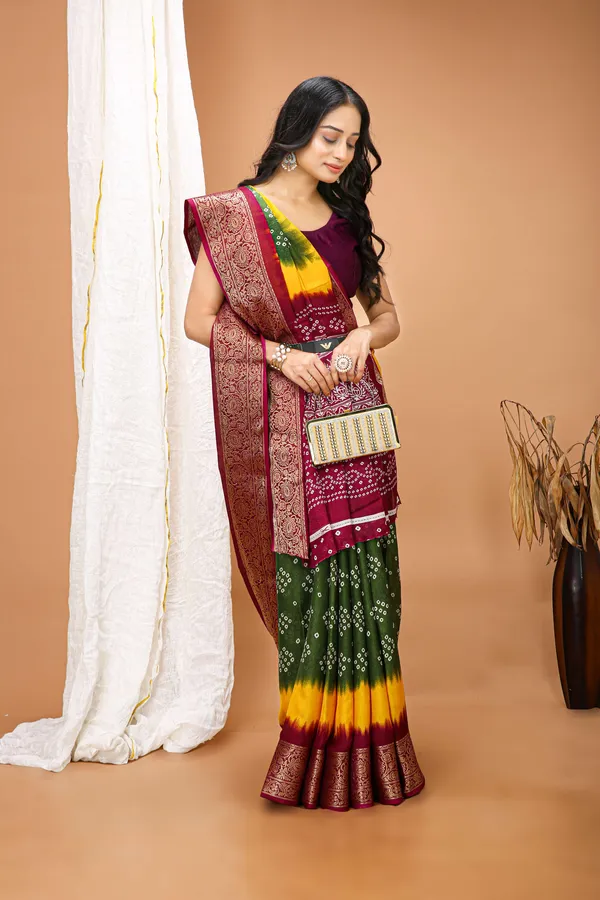Ragreeti_Lifestyle_Green_and_Yellow_Bandhani_Silk_Saree_|_Traditional_Bandhej_Tie-Dye_Print_with_Contrast_Woven_Zari_Border_&_Floral_Pallu_(Green,_Yellow_&_Wine)