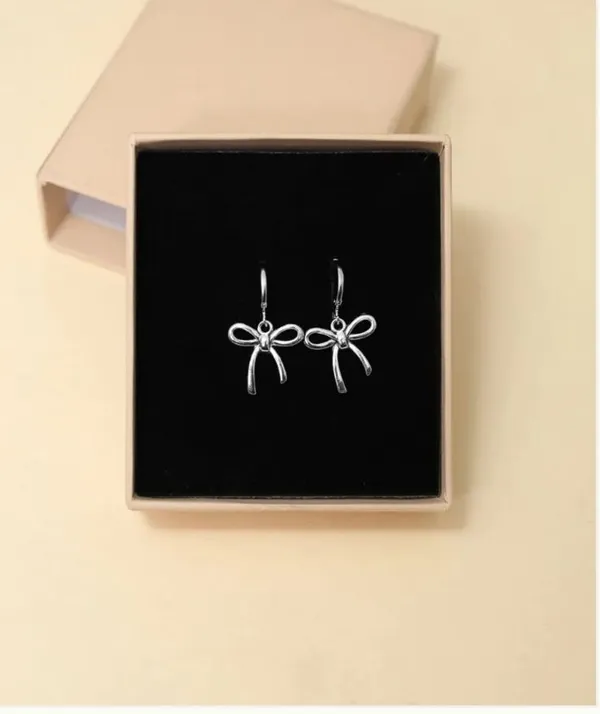 Elegant_Drop_Earrings_Daily_Wear