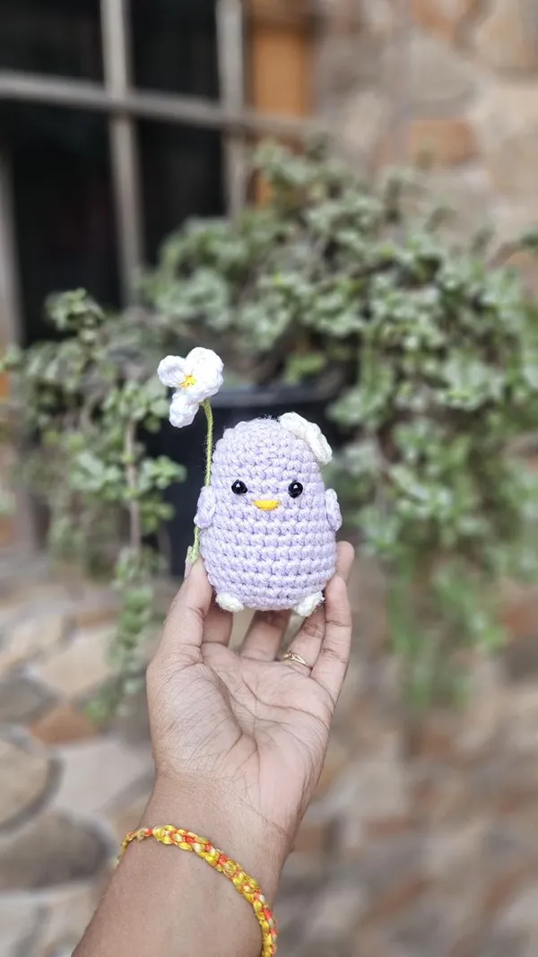White_Handmade_Crochet_Owl_With_Flower_Decoration