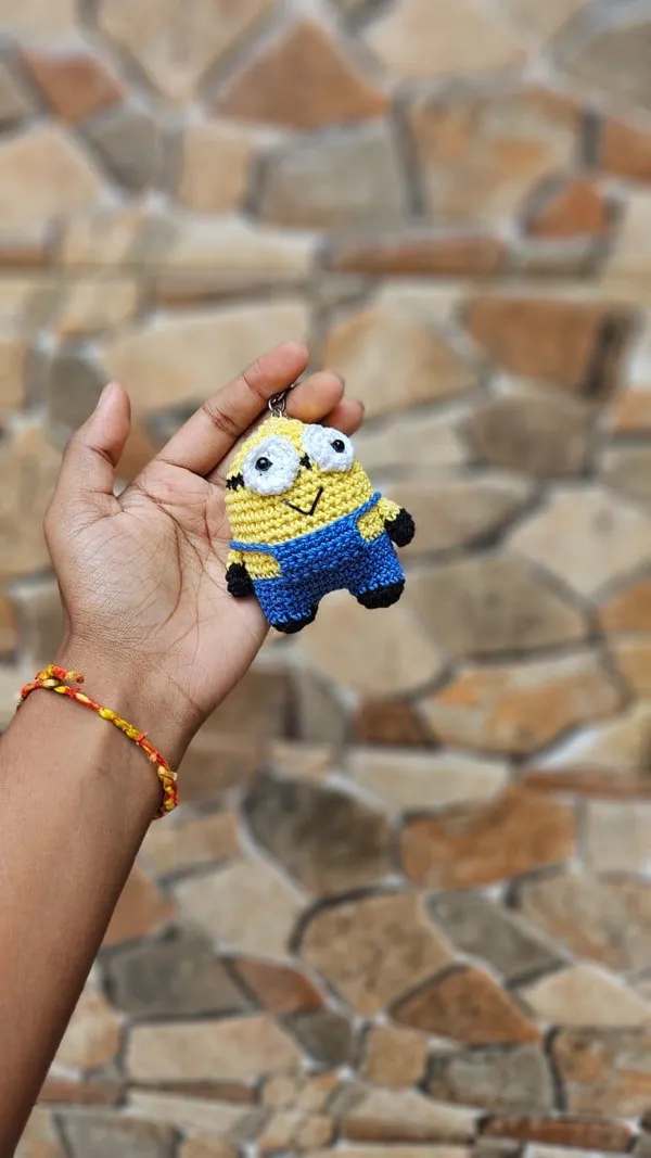 Blue_And_White_Handcrafted_Crochet_Minion_Keychain