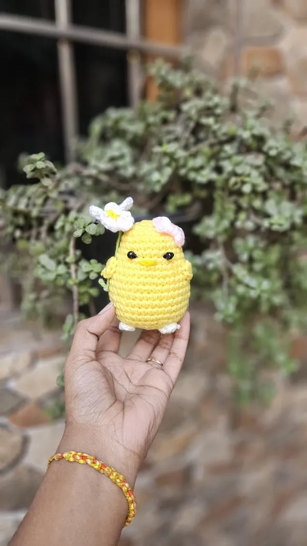 Yellow_Handmade_Crochet_Baby_Chick_With_Flower_Amigurumi_Plush_Toy
