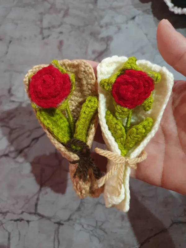 Mini_bouquet_keychain