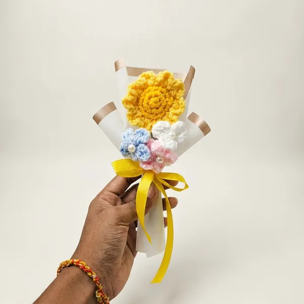 Yellow_Handmade_Crochet_Flower_Bouquet_With_Sun_And_Pastel_Blooms