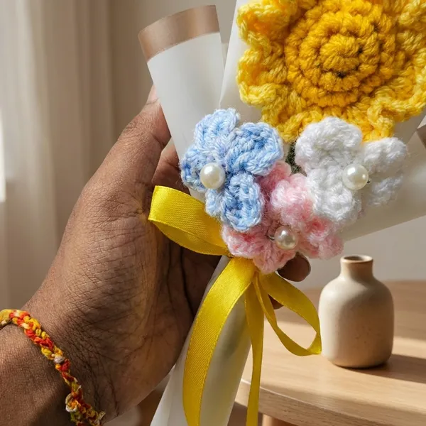 Yellow_Handmade_Crochet_Flower_Bouquet_With_Sun_And_Pastel_Blooms