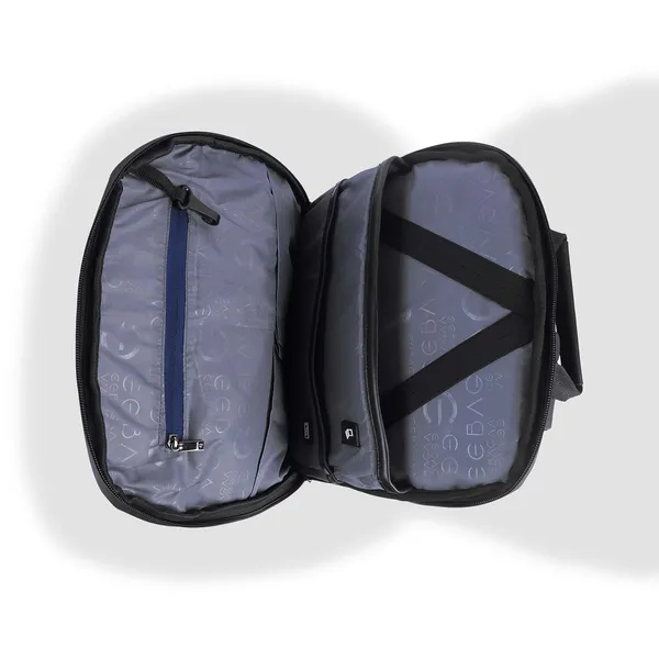 Black_Matte_Travel_Bag_For_Men_And_Women