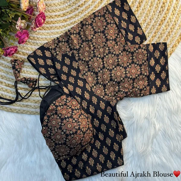 AJARAKH_COTTTON