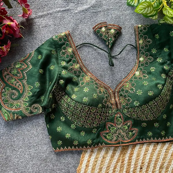 Green_Natural_Crepe_Blouse_For_Women