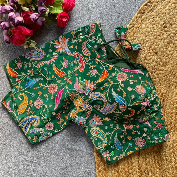 Green_Natural_Crepe_Blouse_For_Women