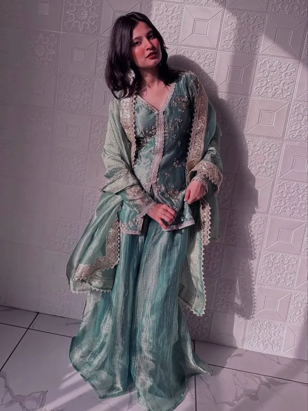 Shimmer_Silk_Floral_Motif_Embroidered_Kurta_Palazzo_Set