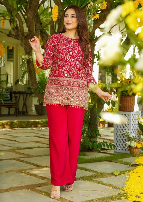 Pure_Silk_Traditional_Motif_Embroidered_Designer_Co-Ord_Set