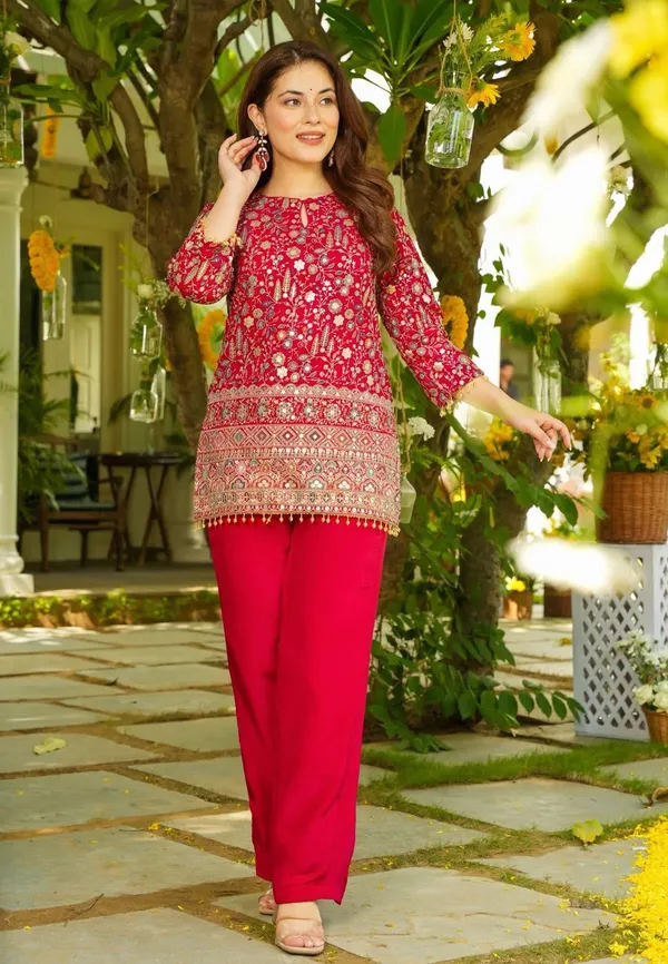 Pure_Silk_Traditional_Motif_Embroidered_Designer_Co-Ord_Set