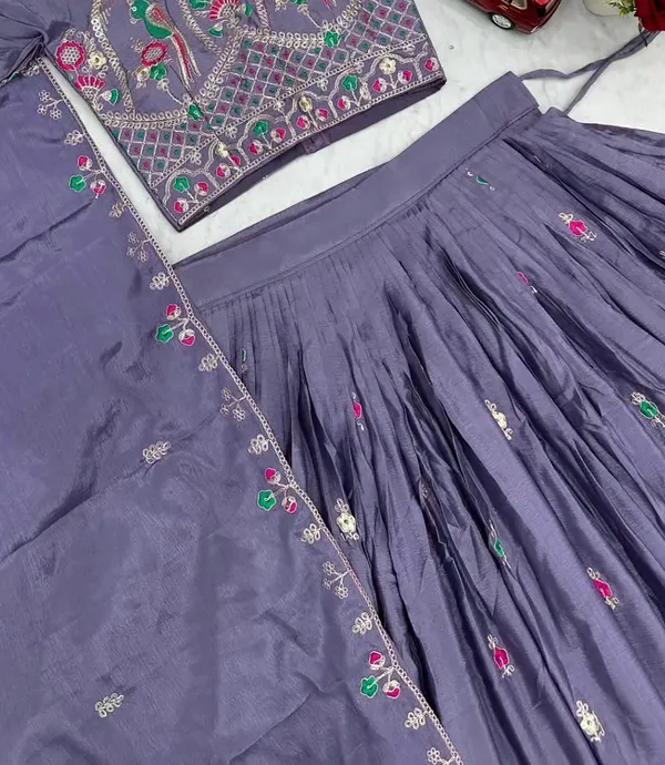 Chinon_Silk_Traditional_Motif_Embroidered_Lehenga_Choli_Set