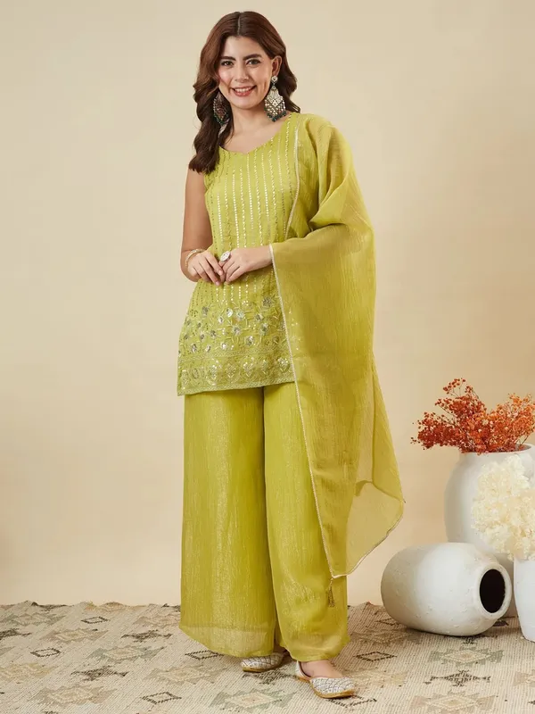 Crunchy_Silk_Sequins_Embroidered_Short_Kurta_Palazzo_Set