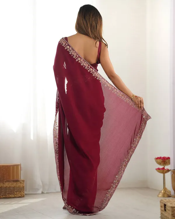 Rangoli_Silk_Floral_Embroidered_Saree_With_Blouse_Piece