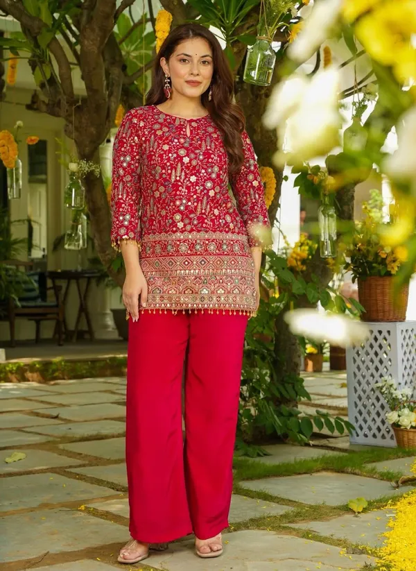 Pure_Silk_Traditional_Motif_Embroidered_Designer_Co-Ord_Set