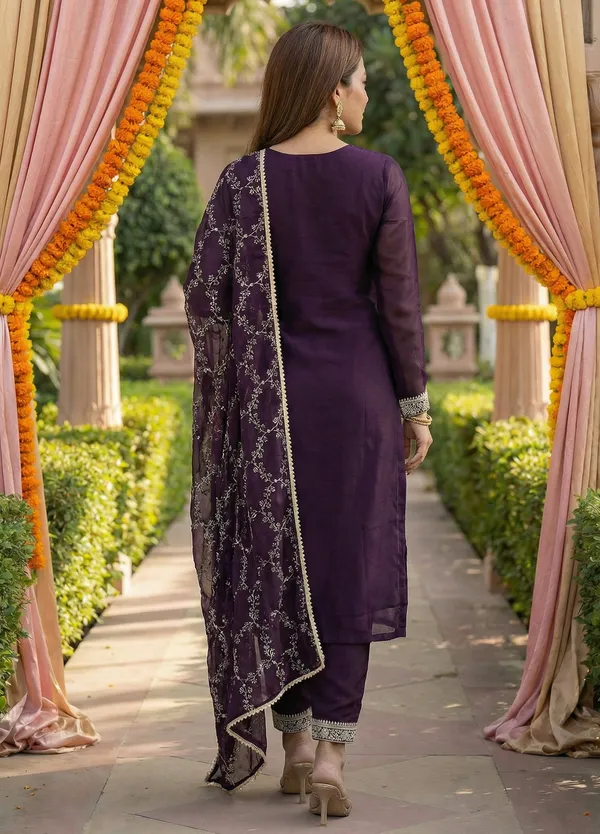 Pure_Georgette_Sequins_Embroidered_Kurta_Set
