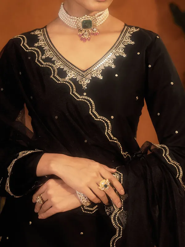 Pure_Silk_Sequins_Embroidered_Corset_Kurta_Palazzo_Set