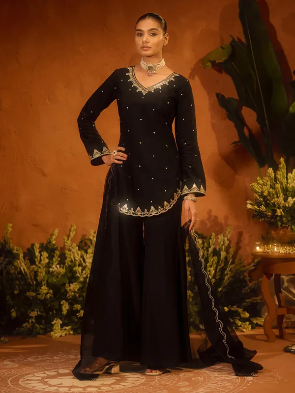 Pure_Silk_Sequins_Embroidered_Corset_Kurta_Palazzo_Set