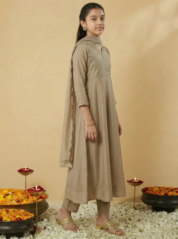 Vichitra_Silk_Sequins_Embroidered_Anarkali_Kurta_Set