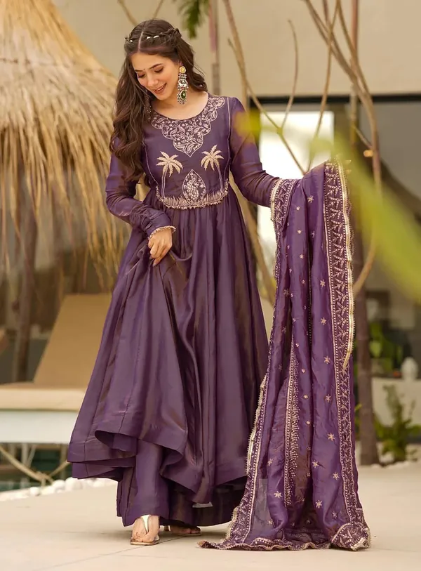 Star_Georgette_Traditional_Motif_Anarkali_Kurta_Palazzo_Set