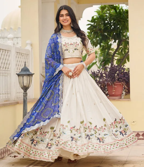 Chinon_Traditional_Motif_Lehenga_Choli_With_Bandhani_Dupatta_Set