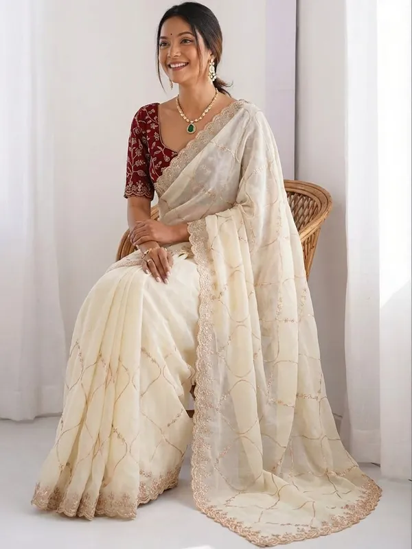 Shimmer_Silk_Embroidered_Saree_With_Banglori_Blouse_Piece