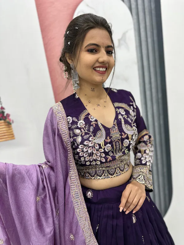Chinon_Silk_Traditional_Motif_Embroidered_Lehenga_Choli_Set
