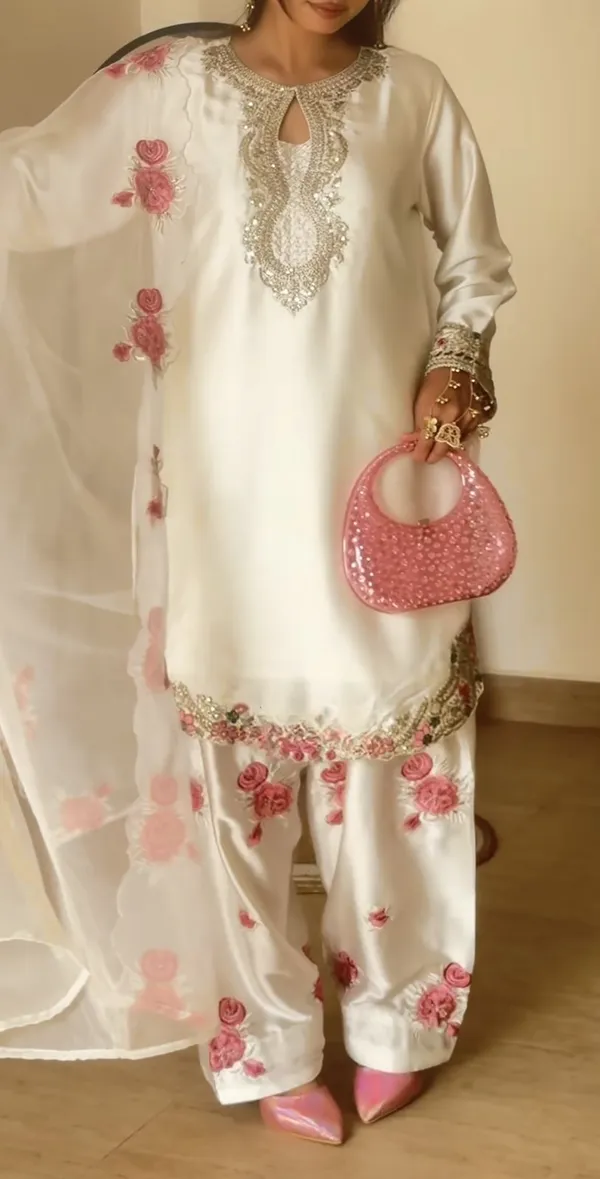 Shimmer_Silk_Floral_Motif_Embroidered_Farshi_Salwar_Suit_Set