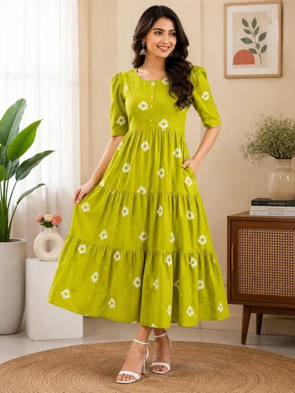 Bandhej_Light_Green_Cotton_Premium_And_Fancy_Design_Maxi_Dress_For_Women