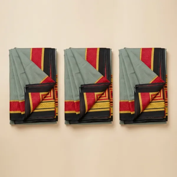 Unstitched_Grey_And_Red_Crepe_Unstiched_Saree_With_Gold_Border_(Saree-5_M,_Blouse-_0.8_M)