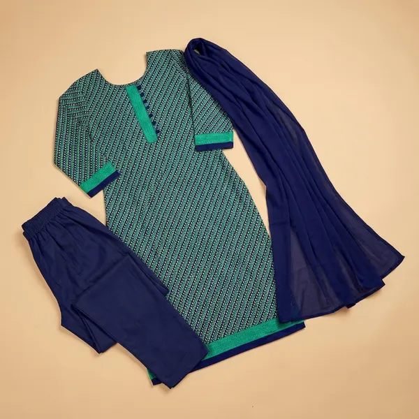 Unstitched_Blue_Soft_Crepe_SalwarSuit_Set_With_Dupatta_6.5_M