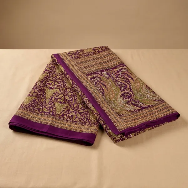 Unstitched_Wine_Purple_Ethnic_Printed_Soft_Crepe_Unstiched_Saree_With_Blouse_(Saree-5_M,_Blouse-_0.8_M)