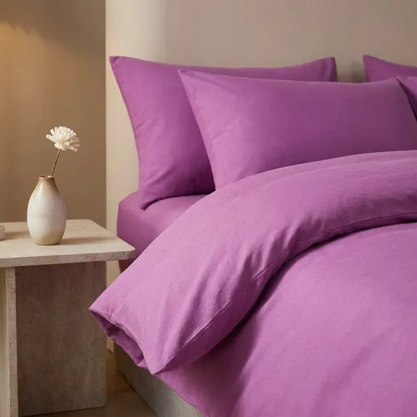Dark_Pink_Luxury_4_Pcs_Bedding_Set_–_Print_Quilted_King_Size