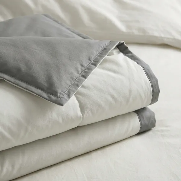 Off_White_Premium_Cotton_King_Size_Comforter