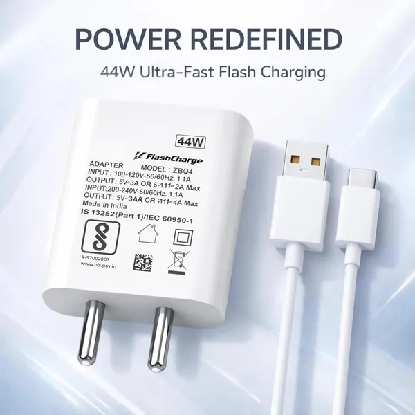 White_Flashcharge_44W_Fast_Charging_Adapter_With_Usbc_Cable_Bis_Certified