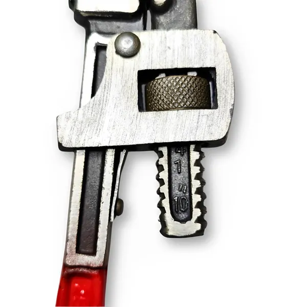 Ziodic_Stillson_Type_Pipe_Wrench,_Induction_Hardened_Teeth,_Dip_Painted_Handle,_Heavy-Duty_For_Industrial,_Construction_Applications