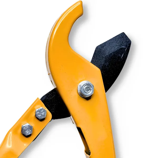 Ziodic_Pvc_Pipe_Cutter_Efficiently_Cuts_Pvc_And_Rubber_Hoses_Cutter_(Yellow)