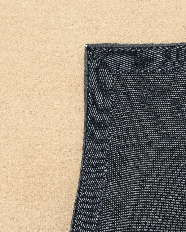 Beige_Frame_Hand_Tufted_Wool_Rug