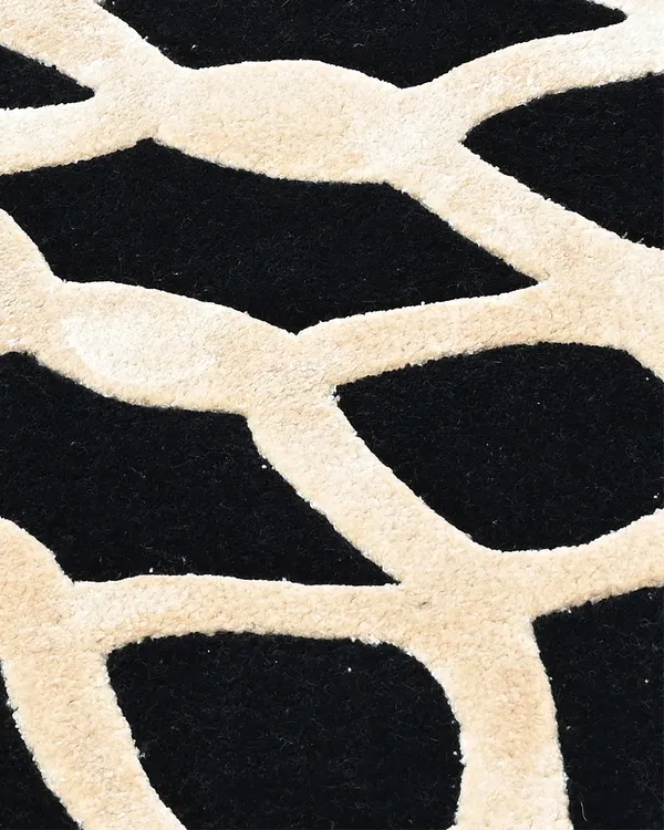 Black_Mandala_Round_Hand_Tufted_Wool_Rug