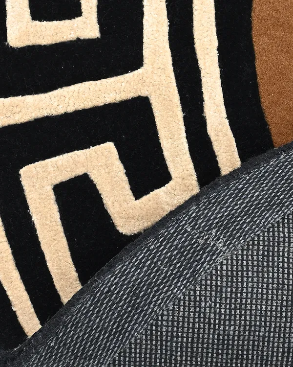 Brown_Greek_Key_Round_Hand_Tufted_Wool_Rug