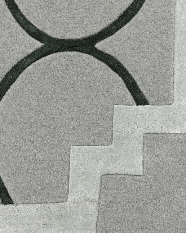 Grey_Geometric_Circle_Hand_Tufted_Wool_Rug