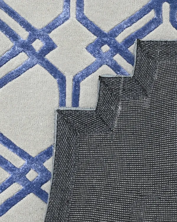 Grey_Geometric_Lattice_Hand_Tufted_Wool_Rug