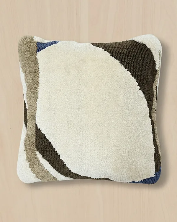 Soft_Cushion_Cover_Ivory_18x18_Inches