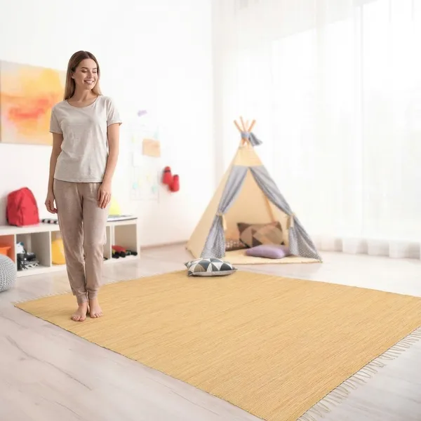 Beige_Handmade_Dhurrie_Cotton_Chindi_Rug_For_Living_Room_And_Bedroom_Durable_Washable_And_Stylish_Carpet_For_Home_Decor_Beige