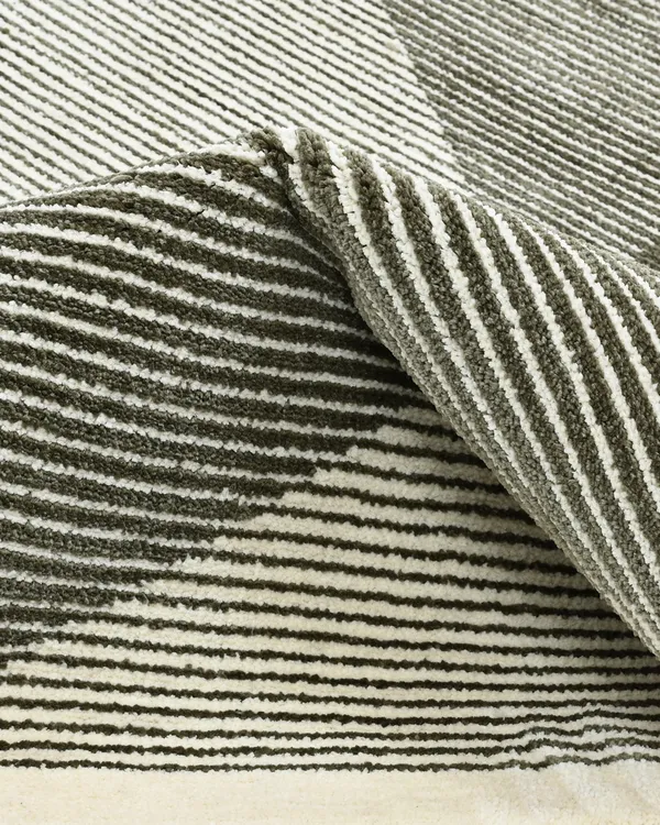 Luxury_Soft_Rug_-_Contemporary_Carpets_for_Living_Room,_Bedroom,_Hall_and_Floor_Area_Rugs,_Ivory_Brown