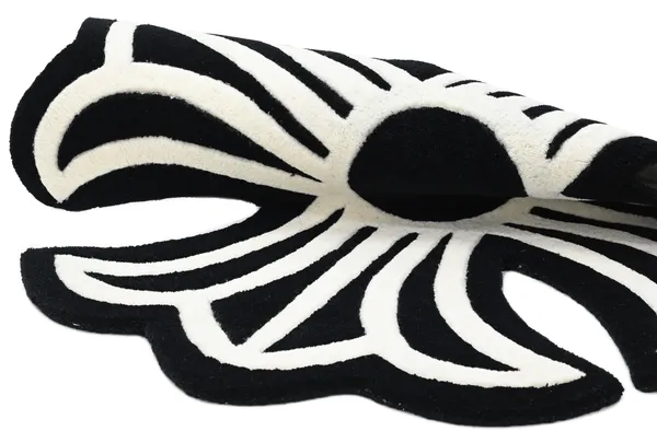 Chrome_Heart_Hand-Tufted_Wool_Rug