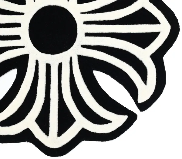 Chrome_Heart_Hand-Tufted_Wool_Rug