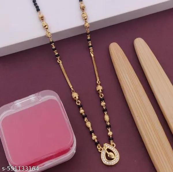 Traditional_Black_Bead_Mangalsutra_Necklace_For_Women