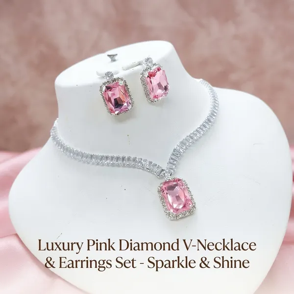 Womens_Fashion_Necklace_Set_With_Matching_Earrings