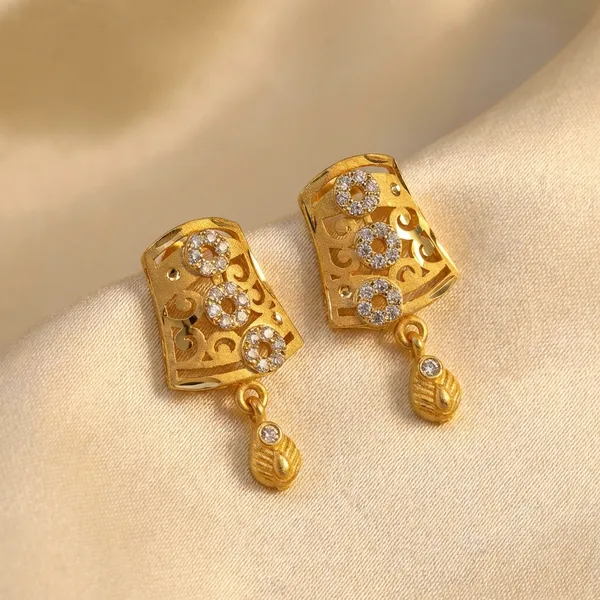 Trendy_Earrings_For_Women